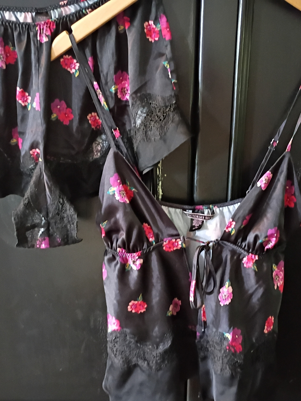 Victoria's Secret Black Floral Lace Cami Set